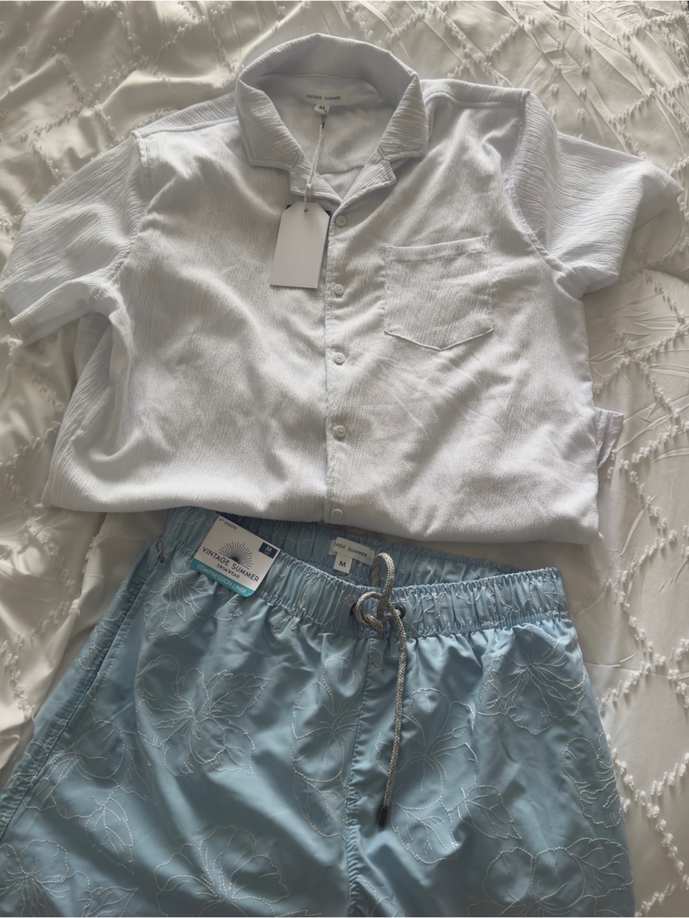 Men’s set! Short-Sleeve Button Shirt & Light Blue Drawstring Short swim